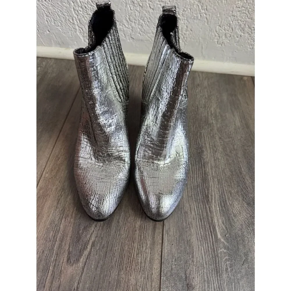 Adding & Voltaire Metallic Silver Women's Ankle Boots - Fashion Heel sz 8